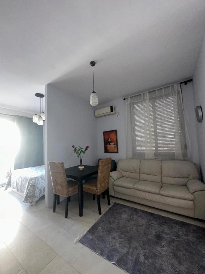 82 Apartamento *